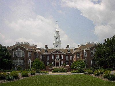 Delaware State House, Dover (image via wikimedia.org)