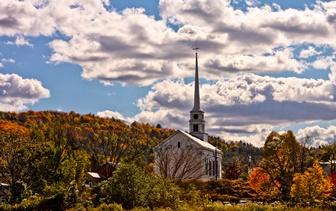 New England is happening! A Vermont legalization bill is on the governor's desk, so is a New Hampshire decrim bill. (Wikimedia)