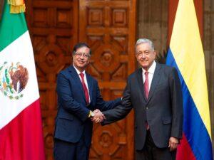 Colombia President Petro and Mexican President Lopez Obrador at Mexico City meeting last week. (gob.mx)