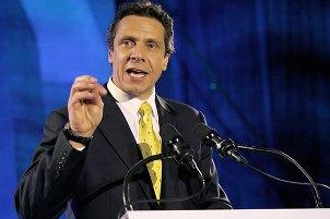 Gov. Andrew Cuomo (D) has signed a bill designed to reduce drug overdose fatalities. (image via wikimedia.org)