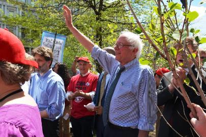 Bernie Sanders calls for lower Naloxone prices (sanders.senate.gov)