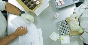 drug testing preparing samples wikimedia_10.jpg