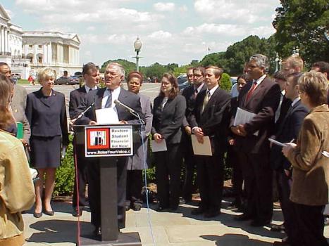 Barney Frank at press conference calling for repeal of a law that denies financial aid to students because of drug convictions