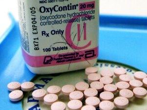 The FDA is mandating a "black box" warning for opioid pain pills. (wikimedia.org)